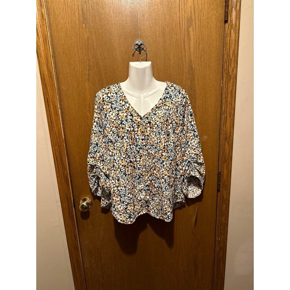 PXL in studio floral long sleeved blouse NEW tags nwt